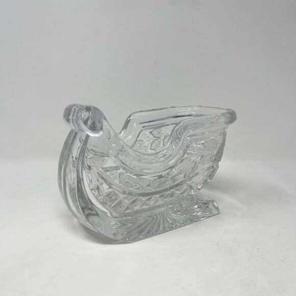 Vintage Royal Limited Christmas Lead Crystal Santa Sleigh Candy Dish - Picture 1 of 7